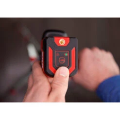 SKIL Kruislijnlaser 15m 1910AA Li-ion Accu – Incl. USB Lader En Klem -Kwaliteitswinkel Voor Thuishulpmiddelen 123 1188