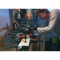 SKIL 20V Afkortzaag / Verstekzaag 216mm Met Trekfunctie En Laser 3590AA Incl. 4.0Ah Accu + Snellader -Kwaliteitswinkel Voor Thuishulpmiddelen 123 2265