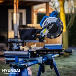 Hyundai Telescopische Afkortzaag / Verstekzaag 1700W -Kwaliteitswinkel Voor Thuishulpmiddelen 123 2756