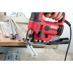 SKIL Decoupeerzaag 4530AA 550W - Met Pendelfunctie -Kwaliteitswinkel Voor Thuishulpmiddelen 123 3079