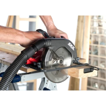 SKIL cirkelzaag 5830AA 1400W 66mm SKIL Cirkelzaag 5830AA 1400W 66mm -Kwaliteitswinkel Voor Thuishulpmiddelen 123 3105