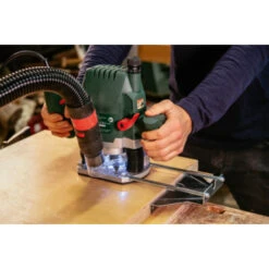 Bosch Bovenfrees POF 1400 ACE 12 Bosch Bovenfrees POF 1400 ACE -Kwaliteitswinkel Voor Thuishulpmiddelen 123 4501