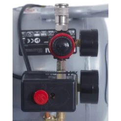 Hyundai Stille Compressor 30L 8 Bar -Kwaliteitswinkel Voor Thuishulpmiddelen 123 4593