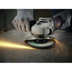 Black & Decker BLACK+DECKER Haakse Slijper KG1202K-QS 5 Black & Decker BLACK+DECKER Haakse Slijper KG1202K-QS -Kwaliteitswinkel Voor Thuishulpmiddelen 123 4737