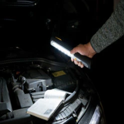 Brennenstuhl Handlamp LED Met Dynamo En Magneet -Kwaliteitswinkel Voor Thuishulpmiddelen 123 5848